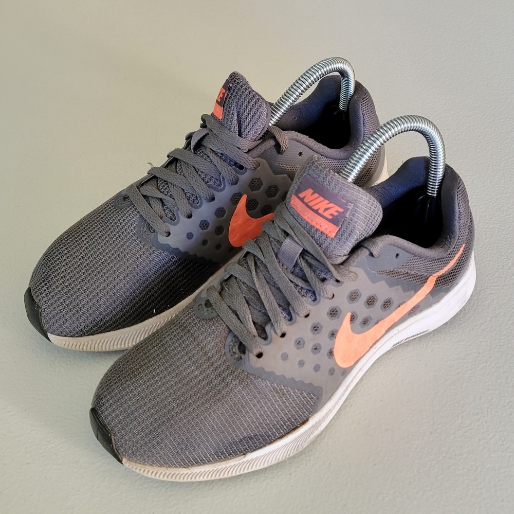 Nike Shoes Downshifter 7 852466-001 Size 6.5 Gray